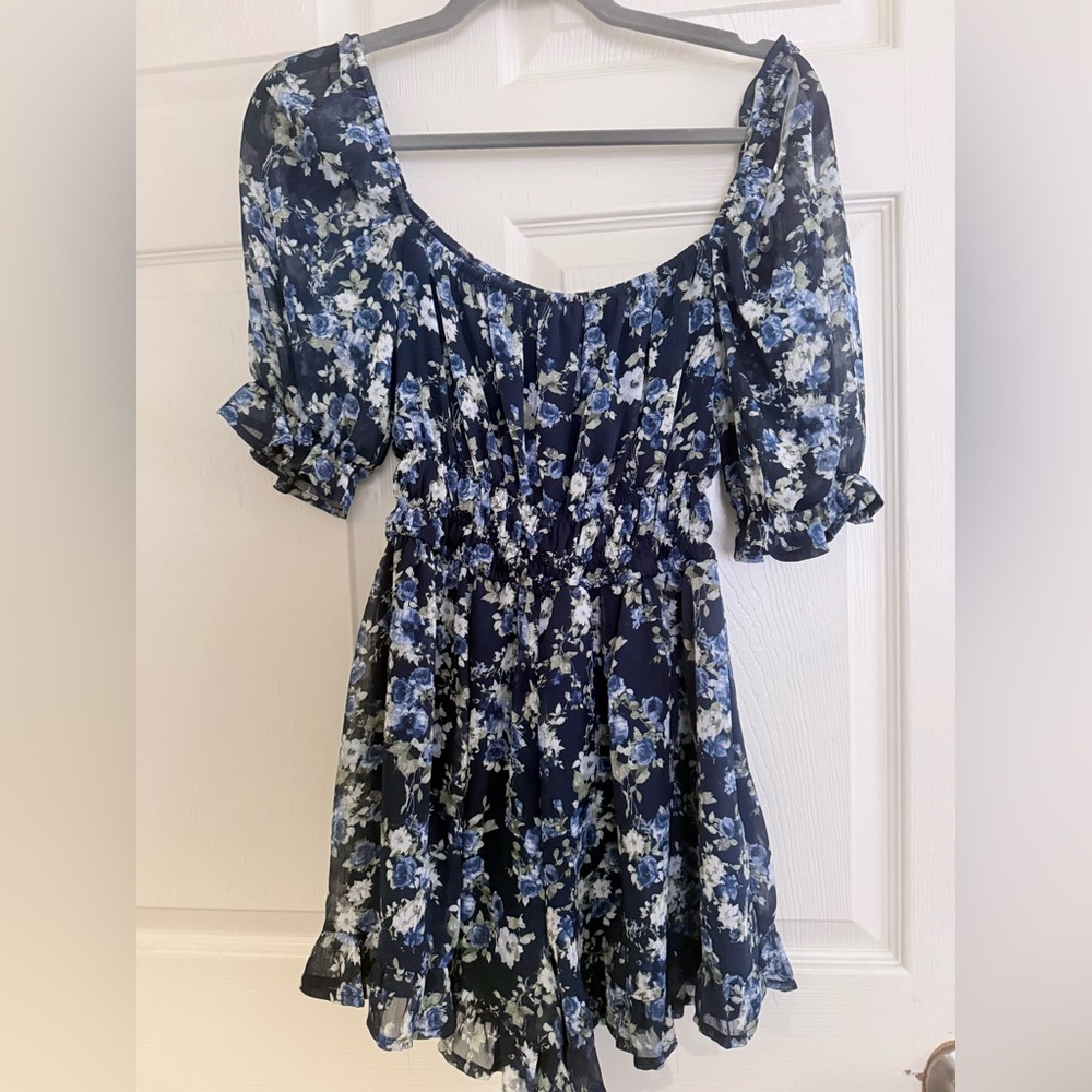 Altar'd State Navy and White Floral romper